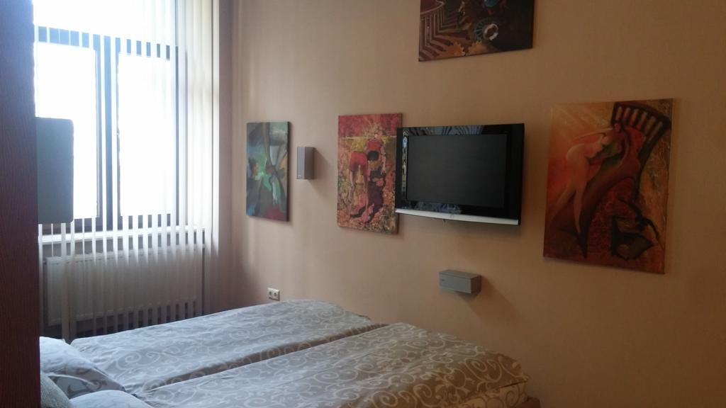 Aparthotel Na Dobu Lviv Exterior foto