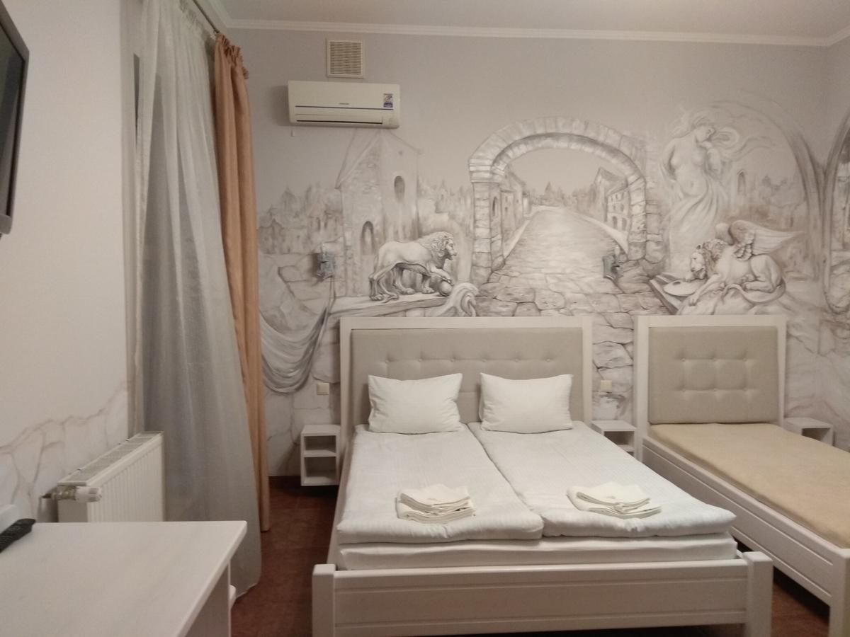 Aparthotel Na Dobu Lviv Exterior foto